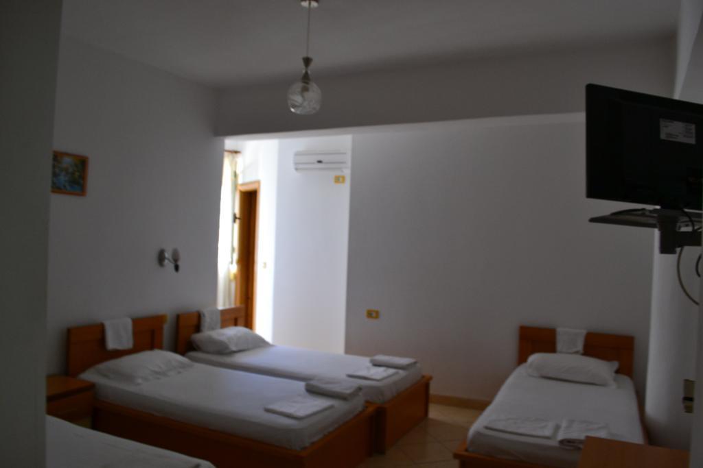 Hotel Alpine Vlorë Eksteriør billede