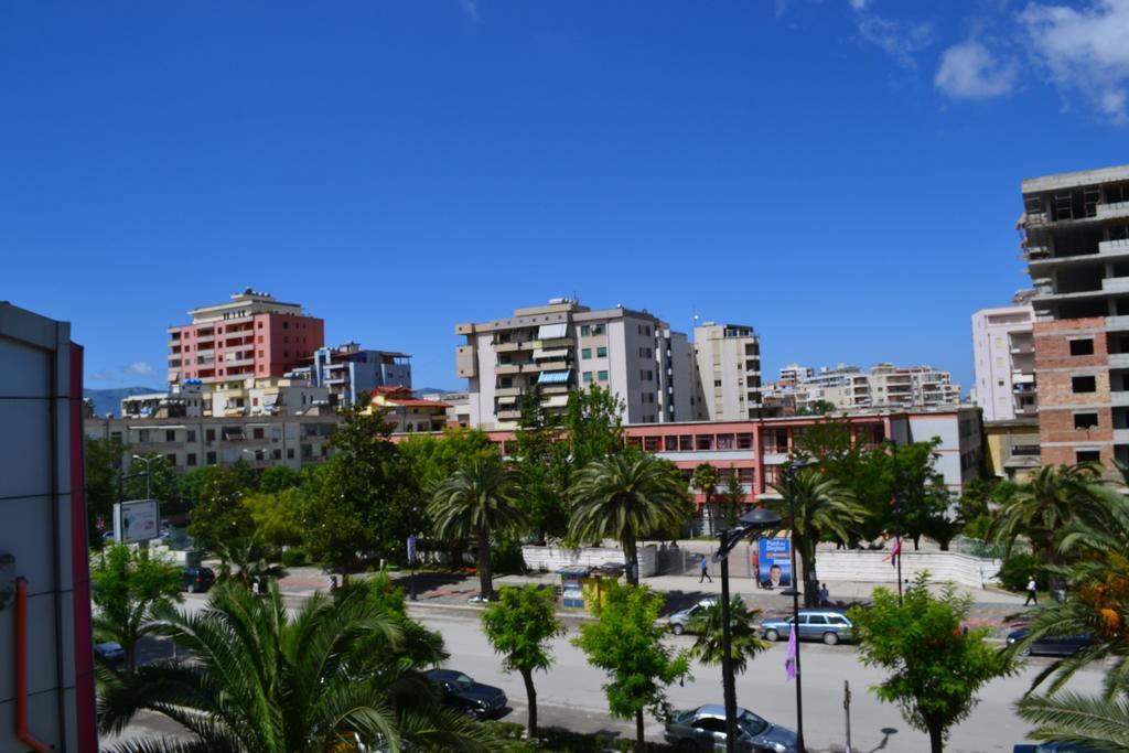 Hotel Alpine Vlorë Værelse billede